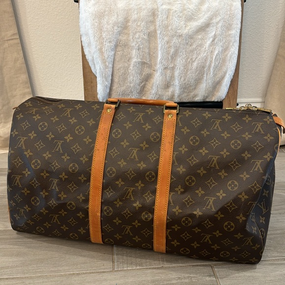 SALE 🔥AUTHENTIC LARGE LOUIS VUITTON KEEPALL 55 TRAVEL DUFFEL BAG LV MONOGRAM - Picture 4 of 11